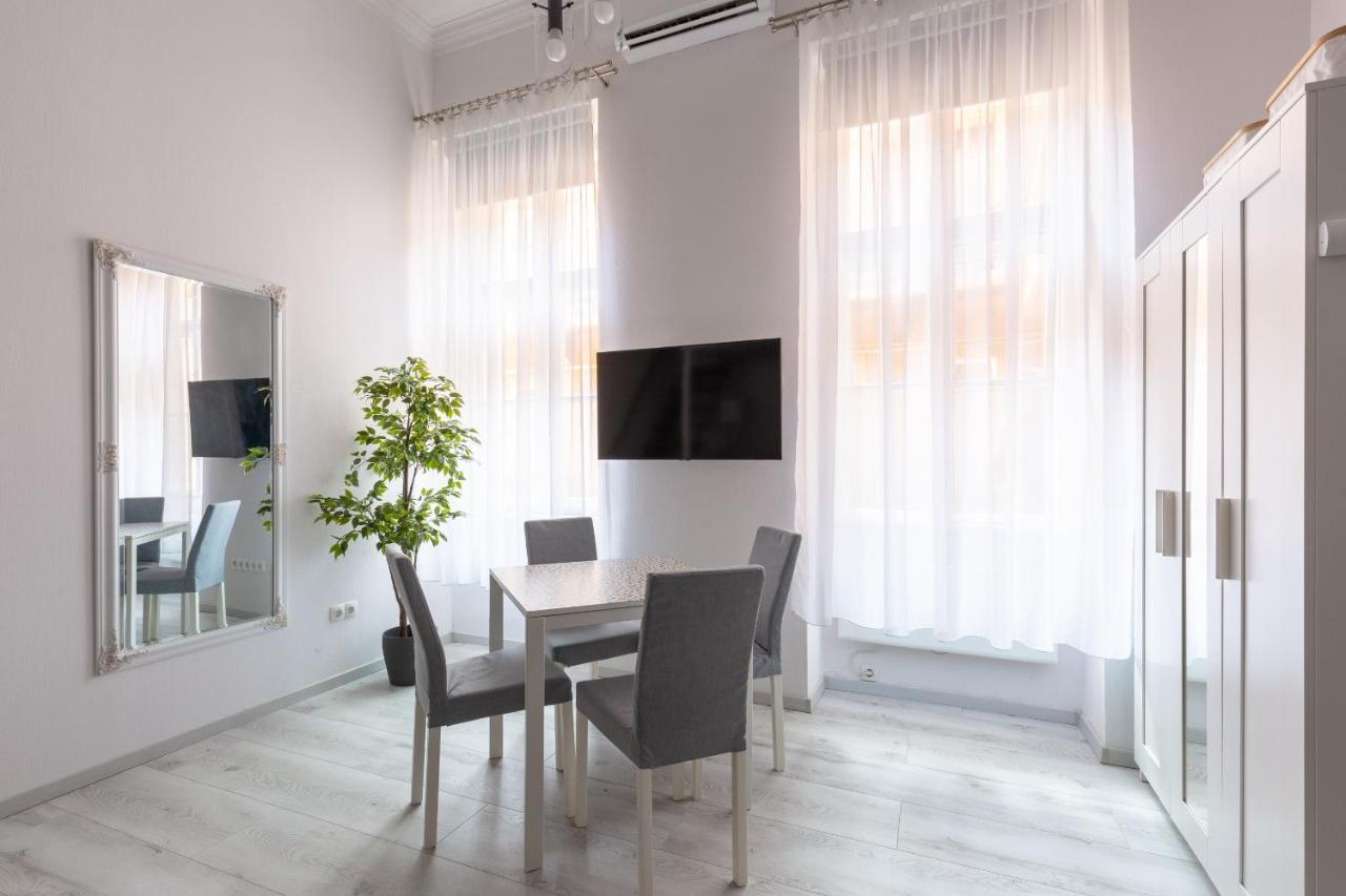 Standard Apartment By Hi5-Relax With Style Studio 부다페스트 외부 사진